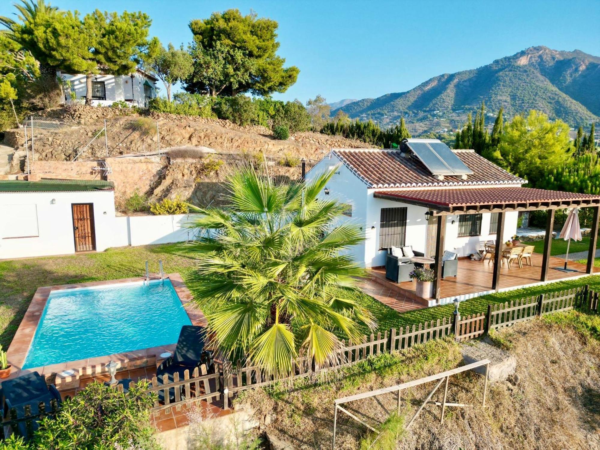 Vela Luka Frigiliana Villa Exterior photo