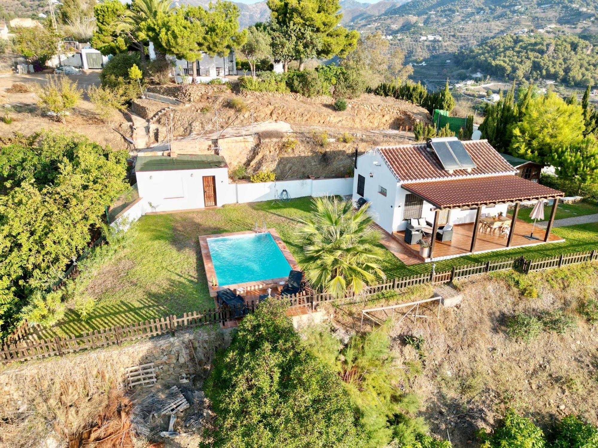 Vela Luka Frigiliana Villa Exterior photo